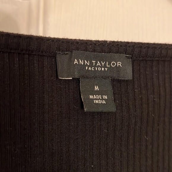 Ann Taylor Factory Button down tee size medium - Picture 2 of 4